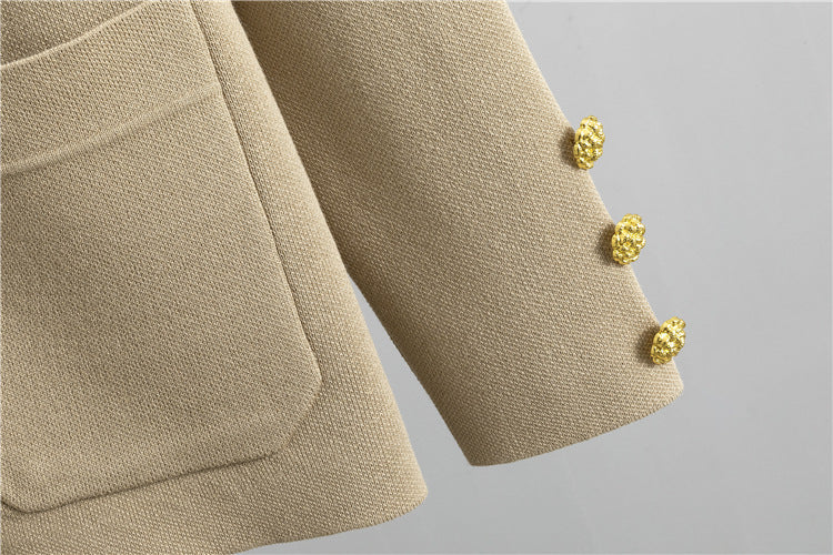 طقم أنيق فخامة تجمع بين الراحة والأناقة